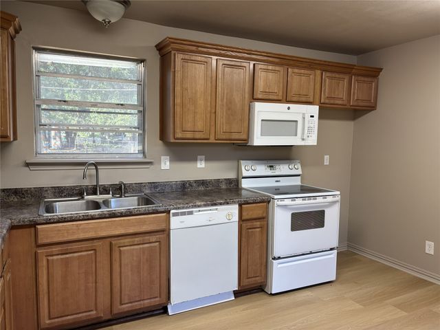 2535 Red Bud Trail, Quinlan, TX 75474
