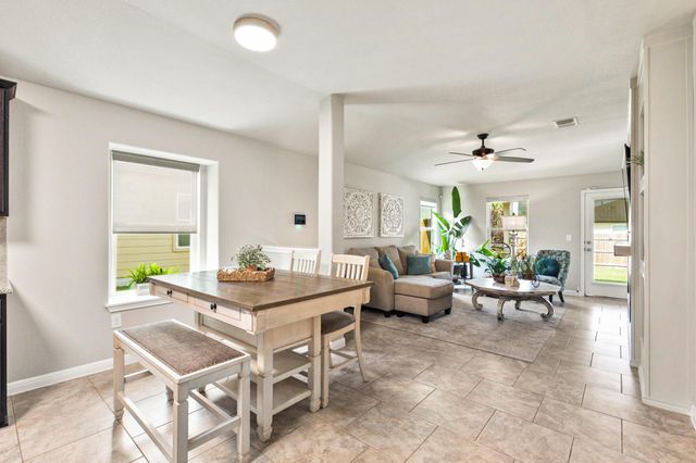132 Moulins LN, Georgetown, TX 78626