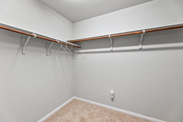 132 Moulins LN, Georgetown, TX 78626