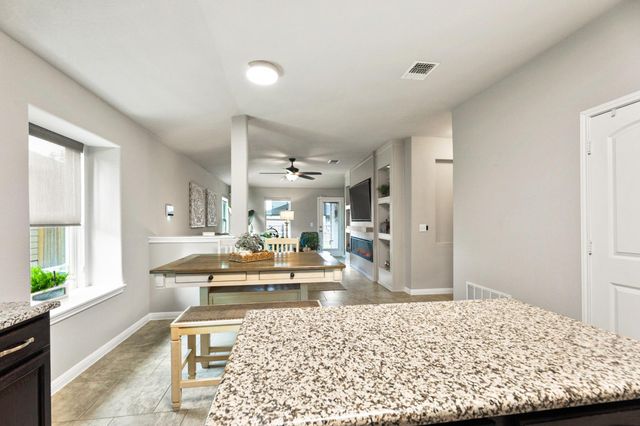 132 Moulins LN, Georgetown, TX 78626