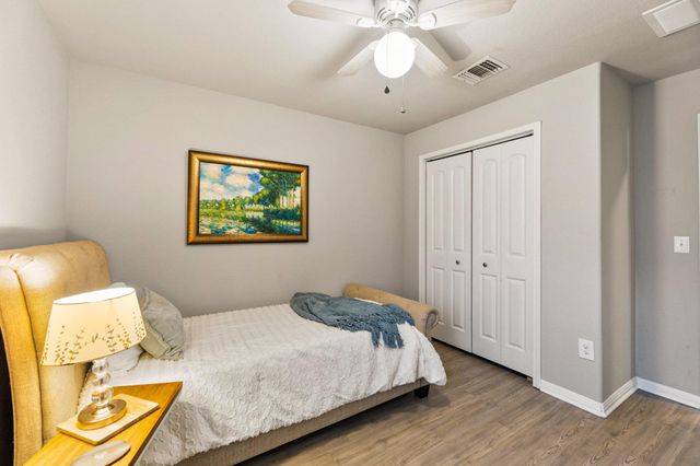 132 Moulins LN, Georgetown, TX 78626
