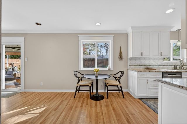 6016 Homesweet Way, Carmichael, CA 95608