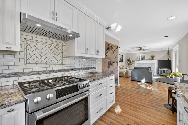 6016 Homesweet Way, Carmichael, CA 95608