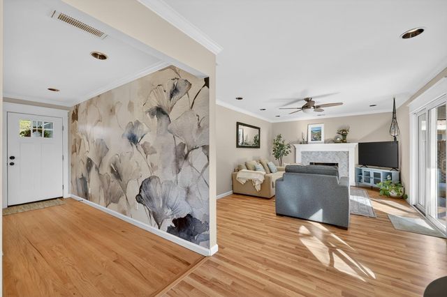 6016 Homesweet Way, Carmichael, CA 95608