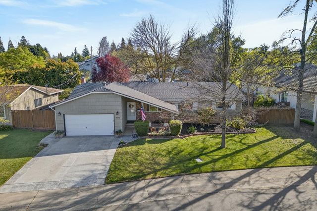 6016 Homesweet Way, Carmichael, CA 95608