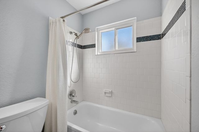 6016 Homesweet Way, Carmichael, CA 95608