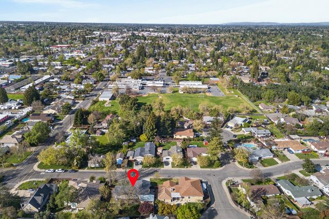 6016 Homesweet Way, Carmichael, CA 95608