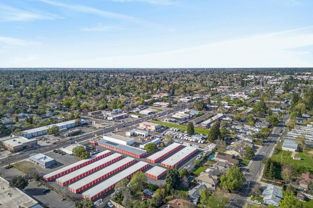 6016 Homesweet Way, Carmichael, CA 95608