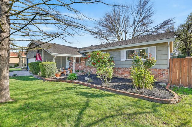 6016 Homesweet Way, Carmichael, CA 95608