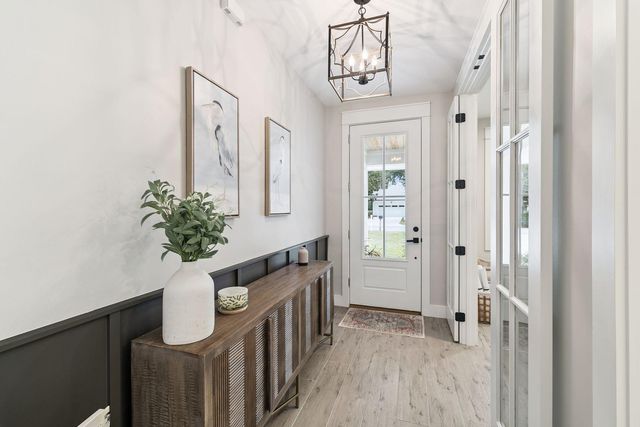 934 Bay Grove Road, Freeport, FL 32439