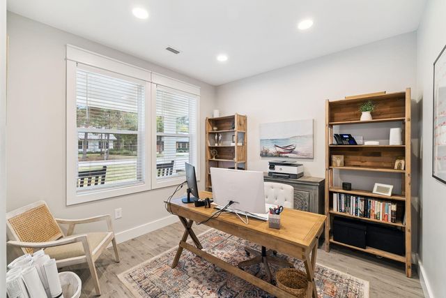 934 Bay Grove Road, Freeport, FL 32439