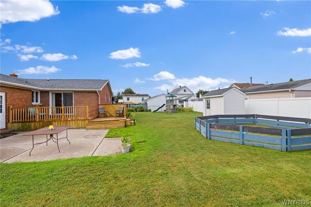 19 Cowing Street, Lancaster, NY 14043