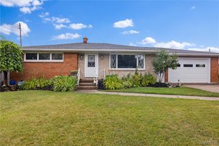 19 Cowing Street, Lancaster, NY 14043