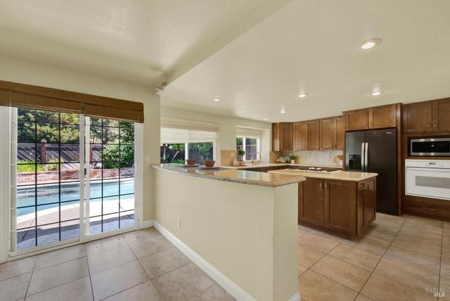3202 Del Monte Ct, Fairfield, CA 94534