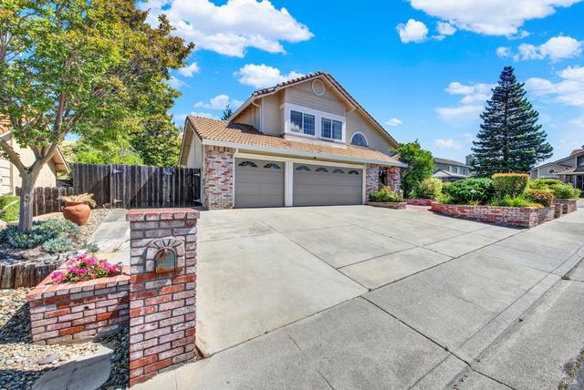 3202 Del Monte Ct, Fairfield, CA 94534
