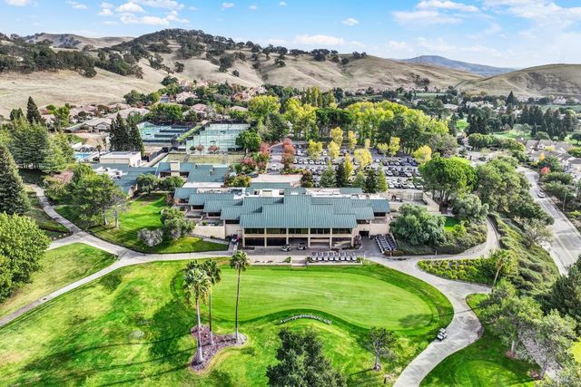 3202 Del Monte Ct, Fairfield, CA 94534