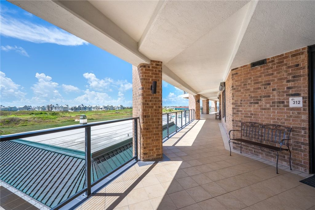 720 Access Road 1-A 312, Port Aransas, TX 78373 — photo 5