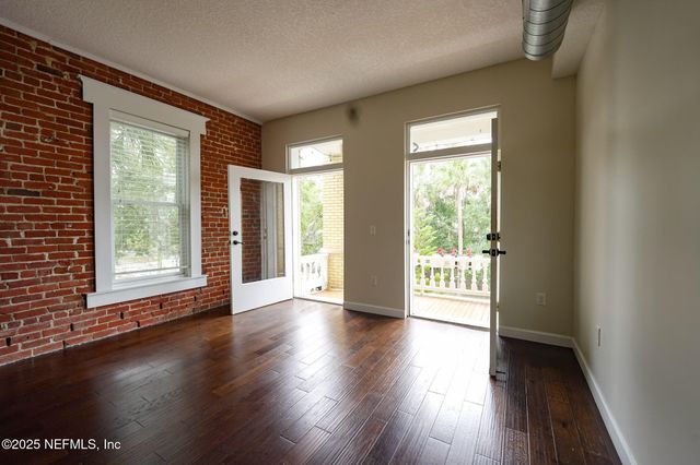 115 2ND Street 4, Jacksonville, FL 32206