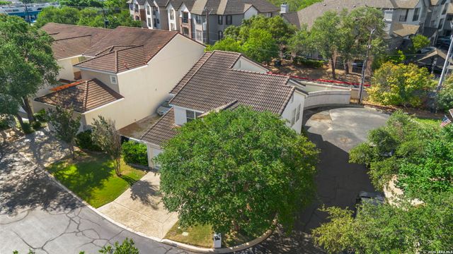 622 Cezanne, San Antonio, TX 78258