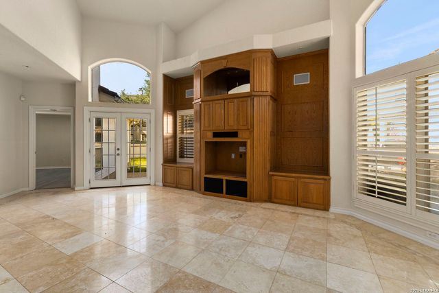622 Cezanne, San Antonio, TX 78258