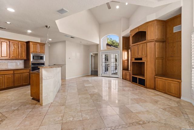 622 Cezanne, San Antonio, TX 78258