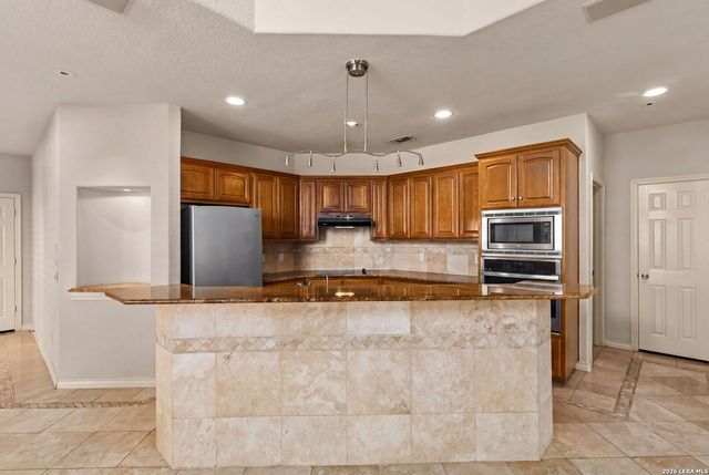 622 Cezanne, San Antonio, TX 78258