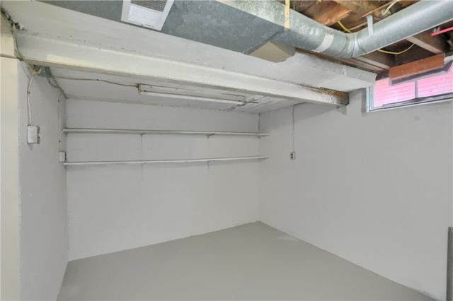 740 Pershing St, Ellwood City, PA 16117