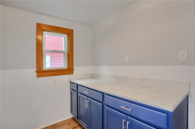 740 Pershing St, Ellwood City, PA 16117