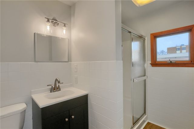 740 Pershing St, Ellwood City, PA 16117