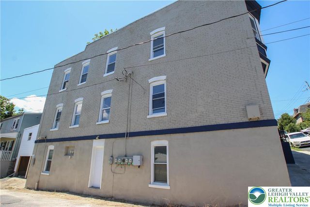 682 Bushkill Street, Easton, PA 18042