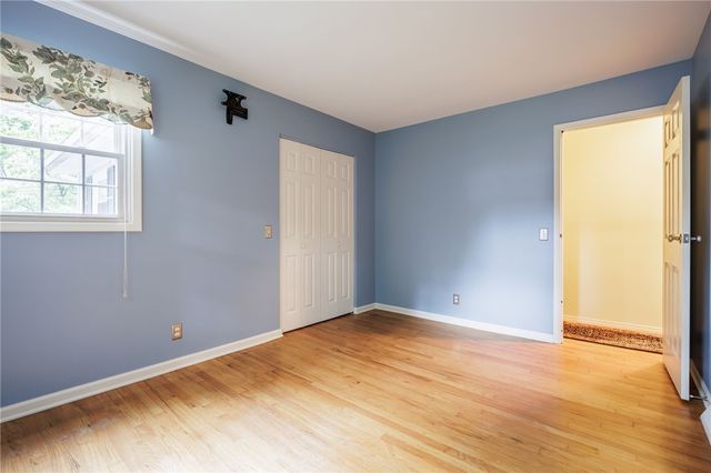 10 Glendower Circle, Pittsford, NY 14534