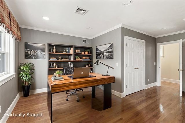 4390 Main, Barnstable, MA 02637