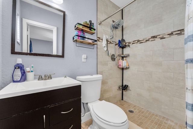 6400 Coolidge Street, Hollywood, FL 33024