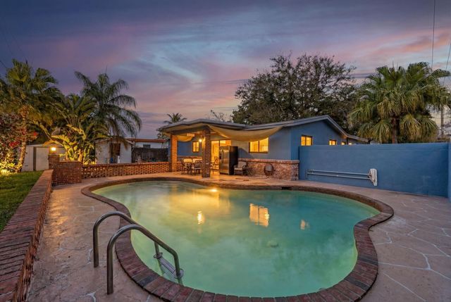 6400 Coolidge Street, Hollywood, FL 33024