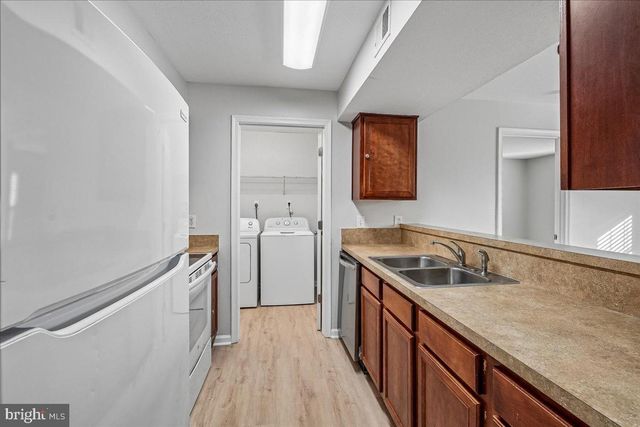 11260 TORRIE WAY #H, Bealeton, VA 22712