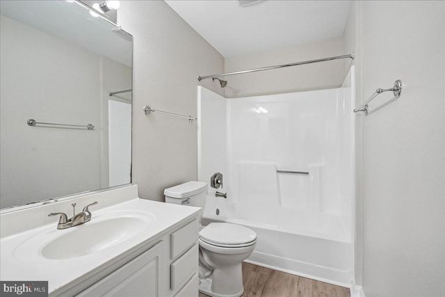 11260 TORRIE WAY #H, Bealeton, VA 22712