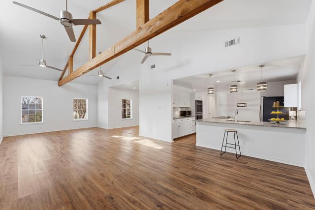 7083 Edgewater Drive, Willis, TX 77318