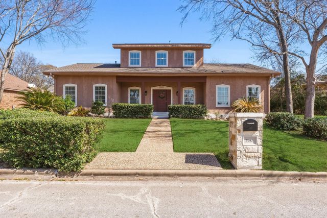 7083 Edgewater Drive, Willis, TX 77318