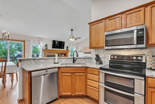 1481 S Shiloh Ct, Wichita, KS 67207