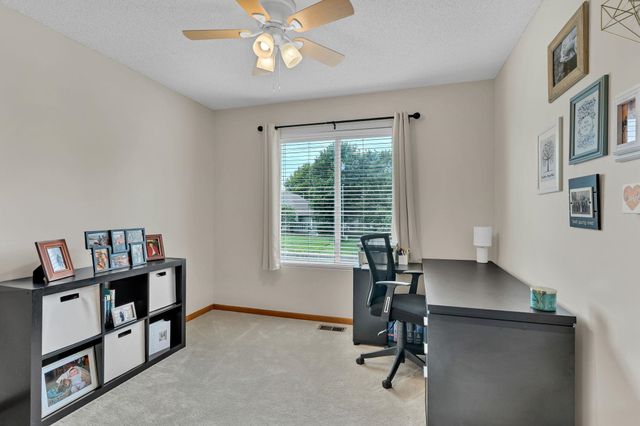 1481 S Shiloh Ct, Wichita, KS 67207