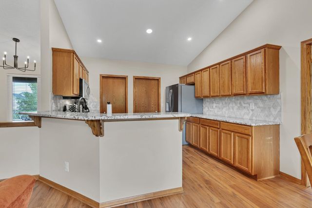 1481 S Shiloh Ct, Wichita, KS 67207