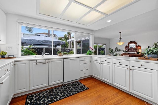 69 HALF MOON BEND, Coronado, CA 92118