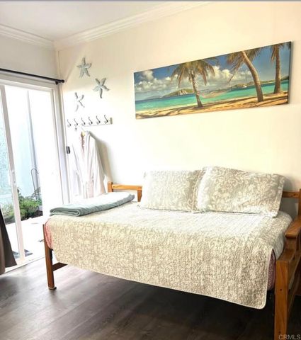 69 HALF MOON BEND, Coronado, CA 92118