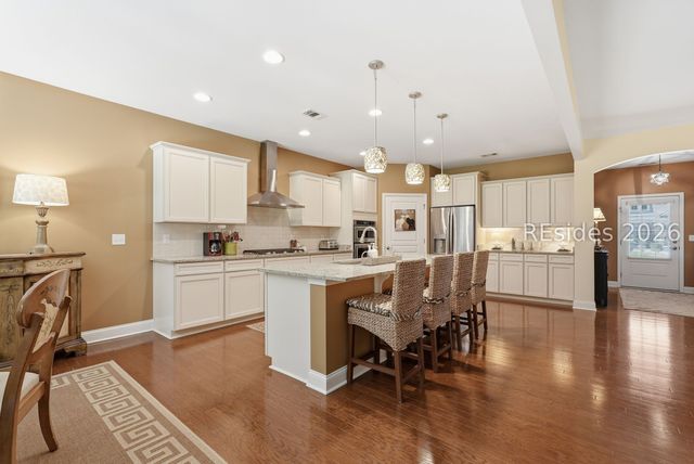 8 Waxwing Ct, Bluffton, SC 29910