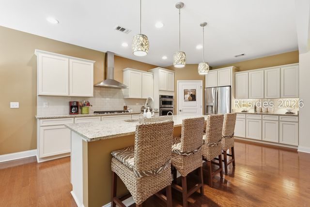 8 Waxwing Ct, Bluffton, SC 29910