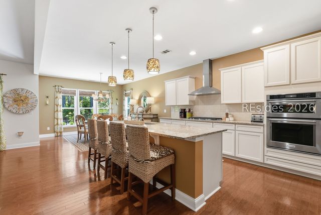 8 Waxwing Ct, Bluffton, SC 29910