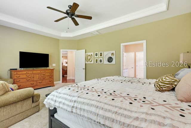 8 Waxwing Ct, Bluffton, SC 29910