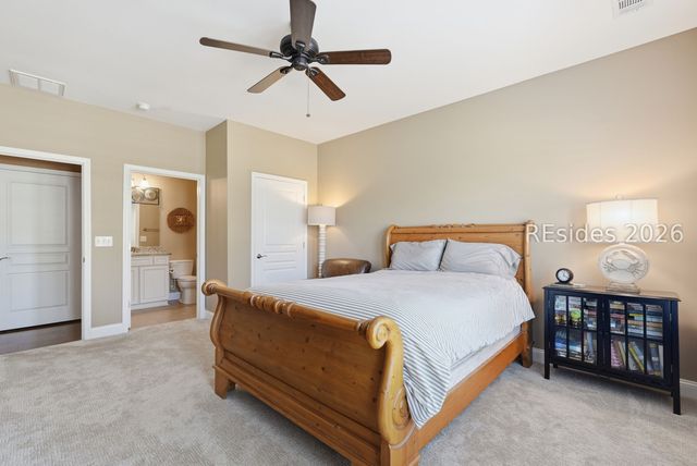 8 Waxwing Ct, Bluffton, SC 29910