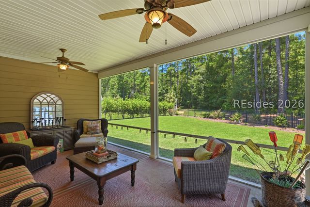 8 Waxwing Ct, Bluffton, SC 29910