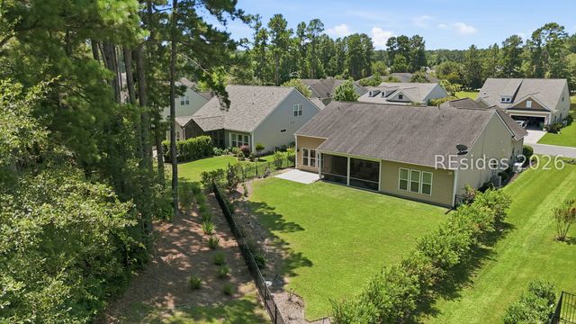 8 Waxwing Ct, Bluffton, SC 29910